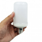 LED-liekkilamppu E14
